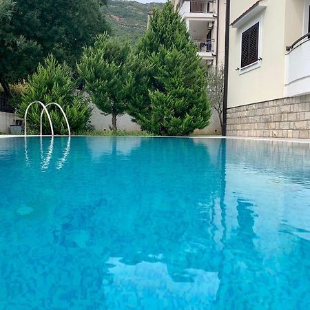 Lastochka.Mne Apartments Baošići Dış mekan fotoğraf
