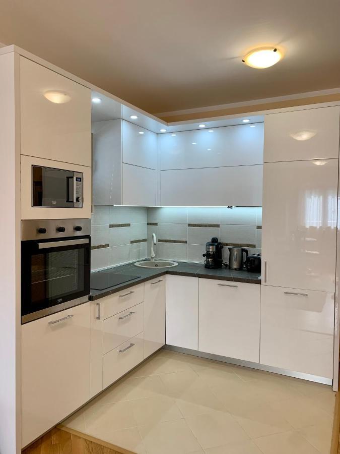 Lastochka.Mne Apartments Baošići Dış mekan fotoğraf